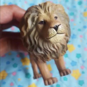 Terra by Battat 5.5" Long Lion Figure Figurine Pre-owned cake topper pre-owned